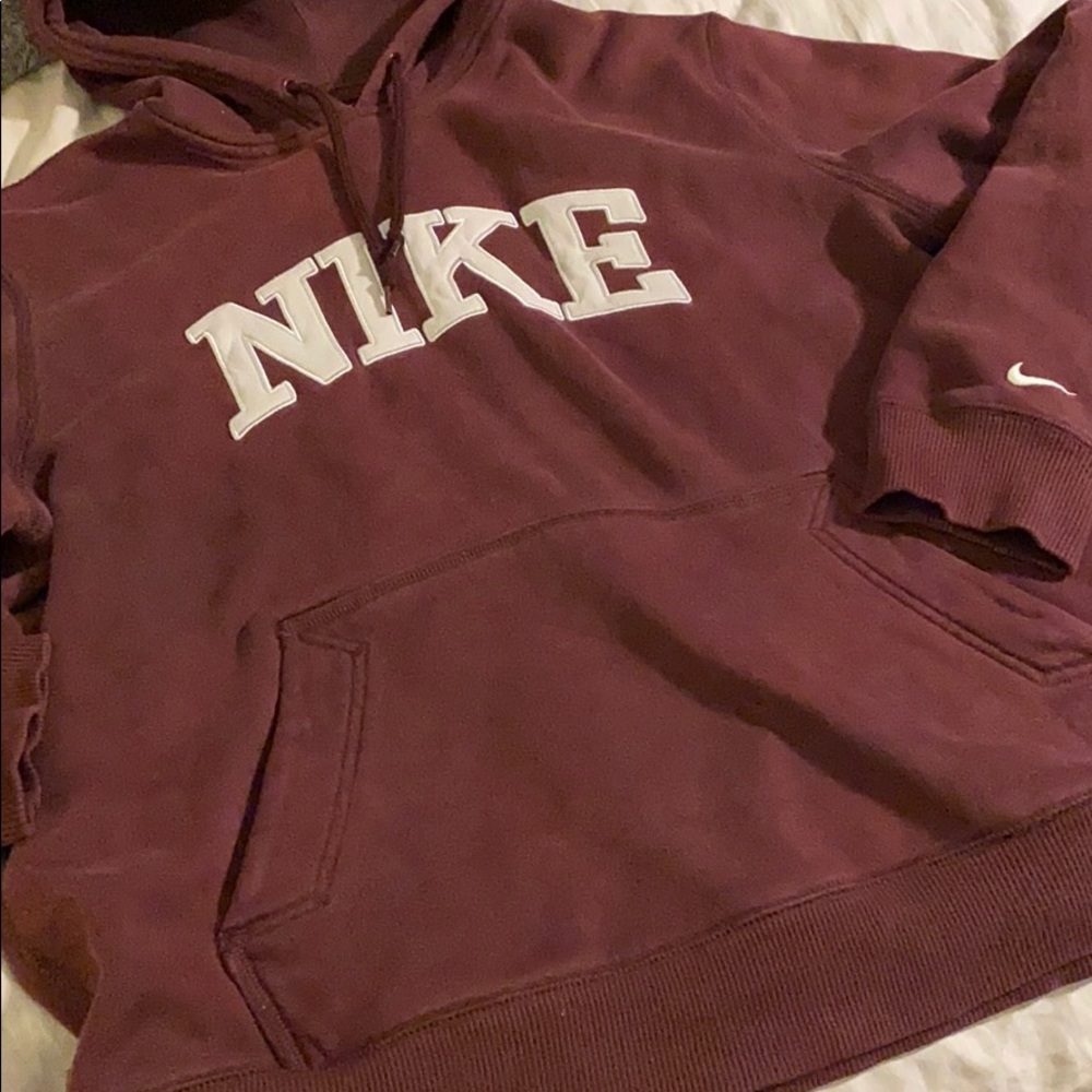 Nike spellout hoodie